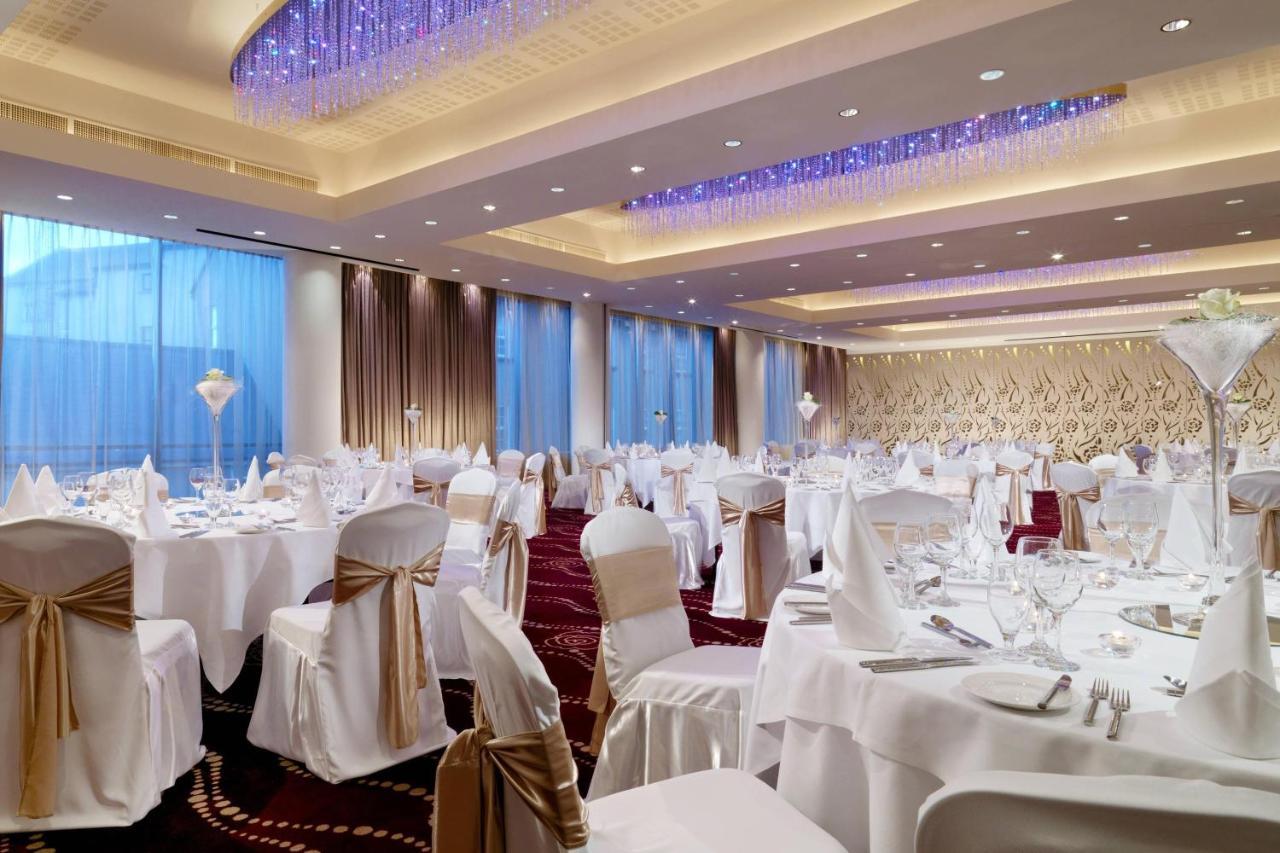 Sheraton Athlone Hotel Exterior foto