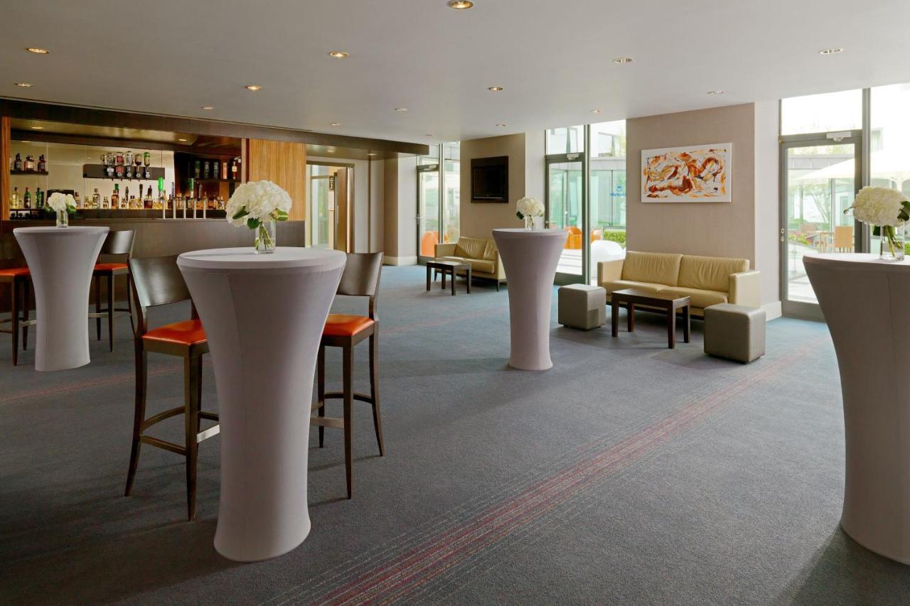 Sheraton Athlone Hotel Exterior foto